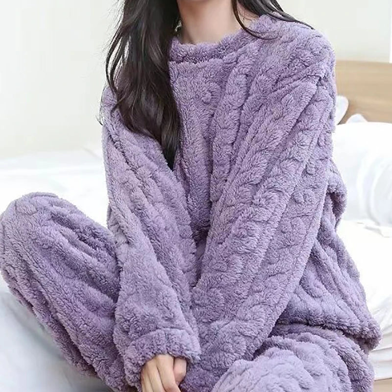 Women's Velvet Ribbed Fleece 2-Piece Pajama Set